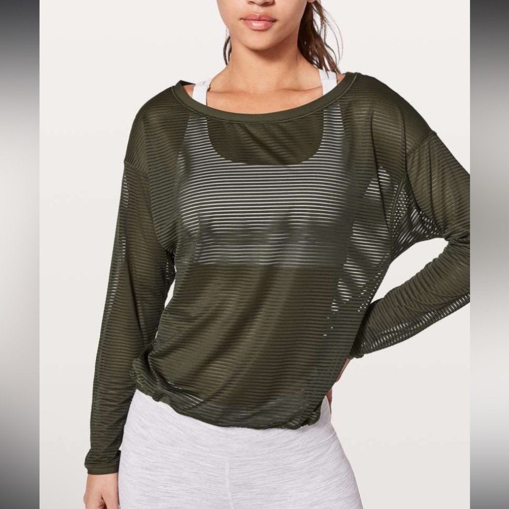 Lululemon Lean In Long Sleeve Top